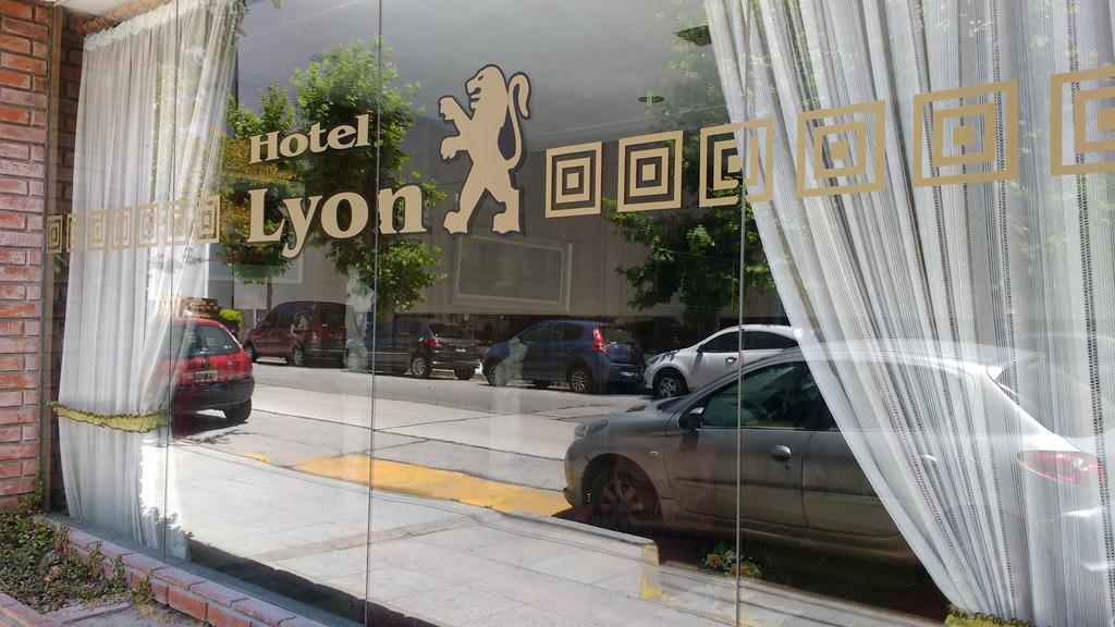 Hotel Lyon Mar del Plata Buitenkant foto